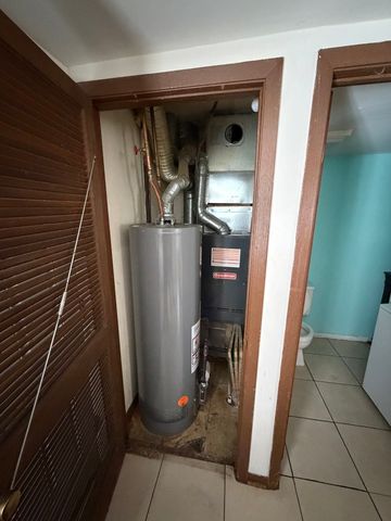 523 MEADOW GREEN Lane, Round Lake Beach, IL 60073