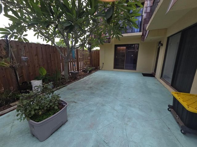 1170 6th Avenue 3a, Vero Beach, FL 32960