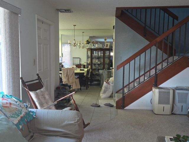 1170 6th Avenue 3a, Vero Beach, FL 32960