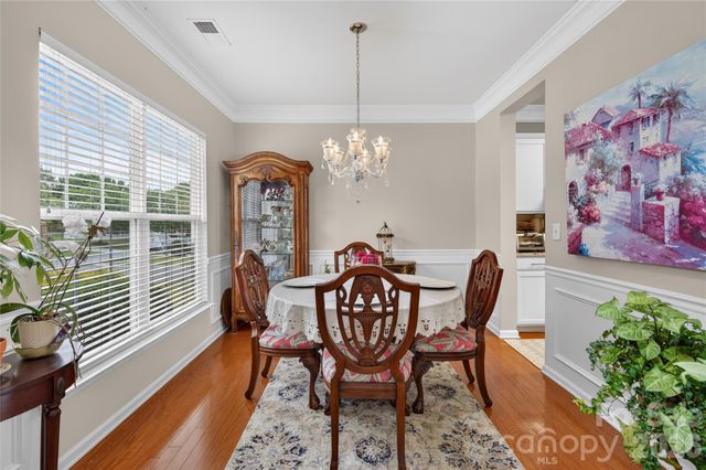 8939 Firestreak Drive, Charlotte, NC 28216