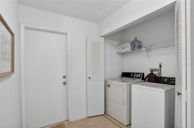 7372 SPARKLING LAKE ROAD, Orlando, FL 32819