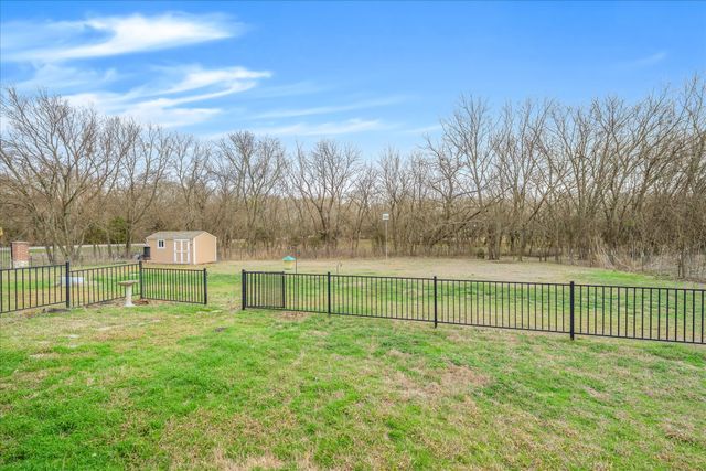 1088 Stephen Court, Farmersville, TX 75442