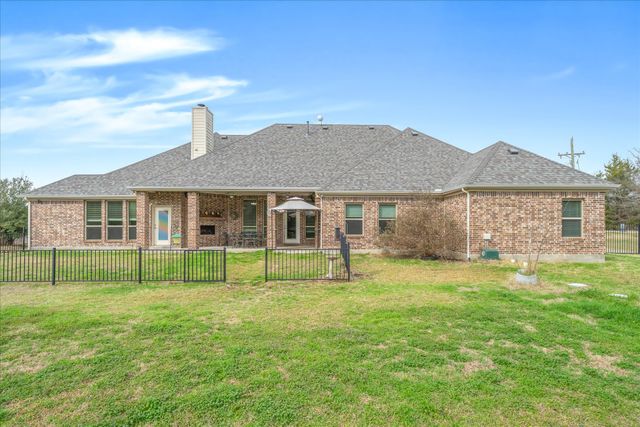 1088 Stephen Court, Farmersville, TX 75442