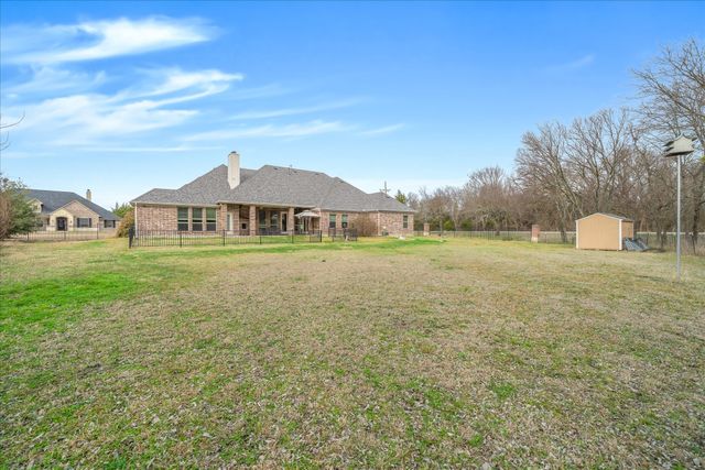 1088 Stephen Court, Farmersville, TX 75442