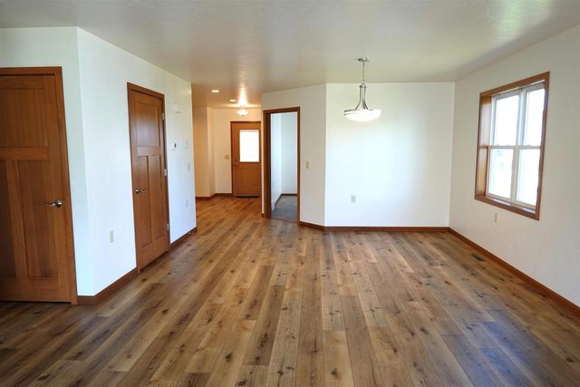 429 GREENBRIAR AVENUE, Fond Du Lac, WI 54935