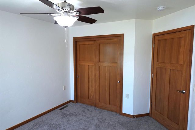 429 GREENBRIAR AVENUE, Fond Du Lac, WI 54935