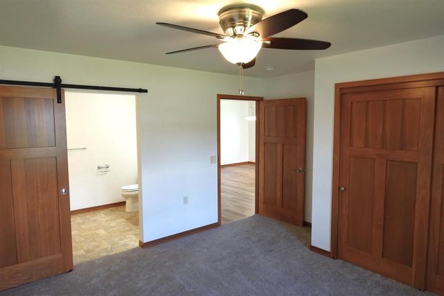 429 GREENBRIAR AVENUE, Fond Du Lac, WI 54935