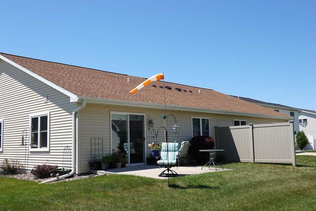 429 GREENBRIAR AVENUE, Fond Du Lac, WI 54935