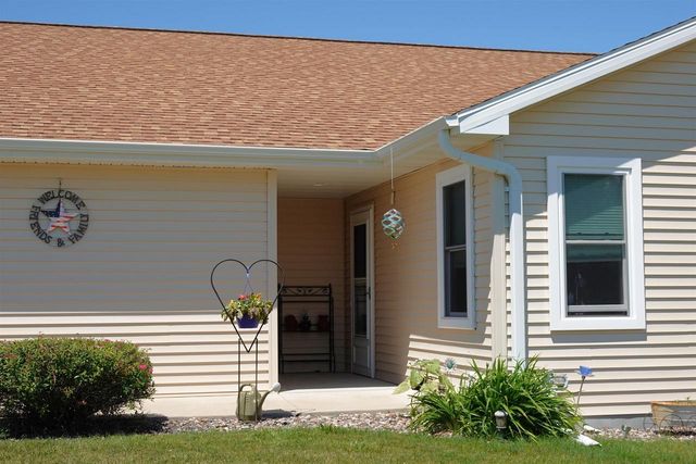 429 GREENBRIAR AVENUE, Fond Du Lac, WI 54935
