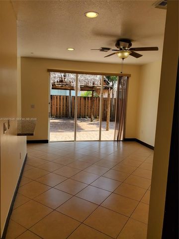 13952 SW 153rd Ter, Miami, FL 33177