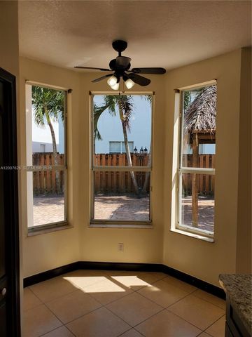 13952 SW 153rd Ter, Miami, FL 33177