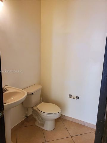 13952 SW 153rd Ter, Miami, FL 33177