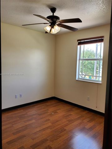 13952 SW 153rd Ter, Miami, FL 33177