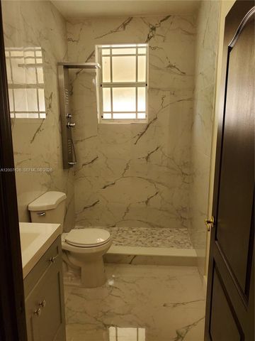 13952 SW 153rd Ter, Miami, FL 33177