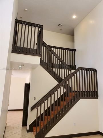 13952 SW 153rd Ter, Miami, FL 33177