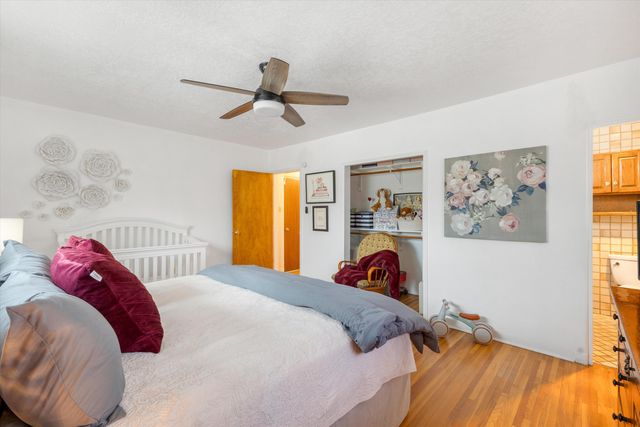 810 Solar Road NW, Albuquerque, NM 87107