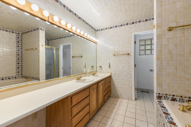 810 Solar Road NW, Albuquerque, NM 87107