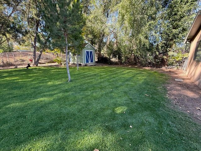 810 Solar Road NW, Albuquerque, NM 87107