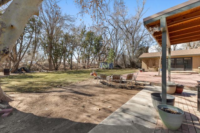 810 Solar Road NW, Albuquerque, NM 87107