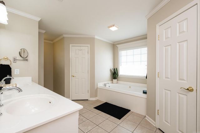 103 Bayonne Cove, Maumelle, AR 72113
