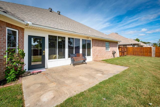 103 Bayonne Cove, Maumelle, AR 72113