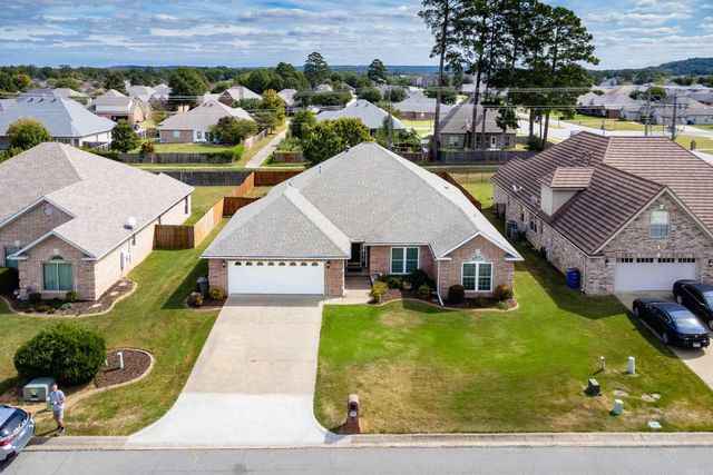 103 Bayonne Cove, Maumelle, AR 72113