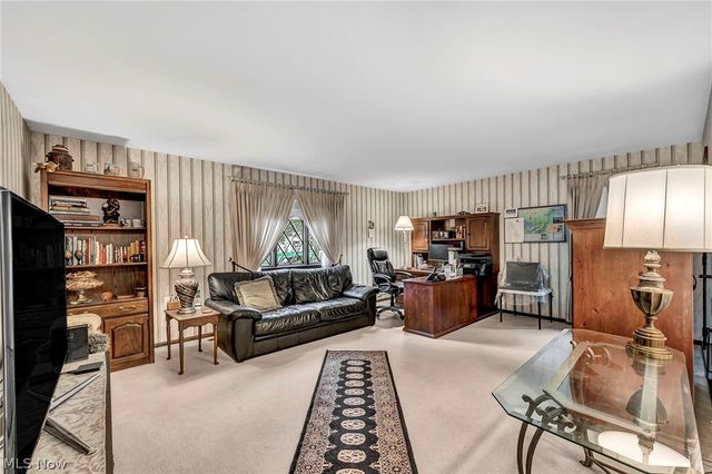 7411 Old Quarry Lane, Brecksville, OH 44141