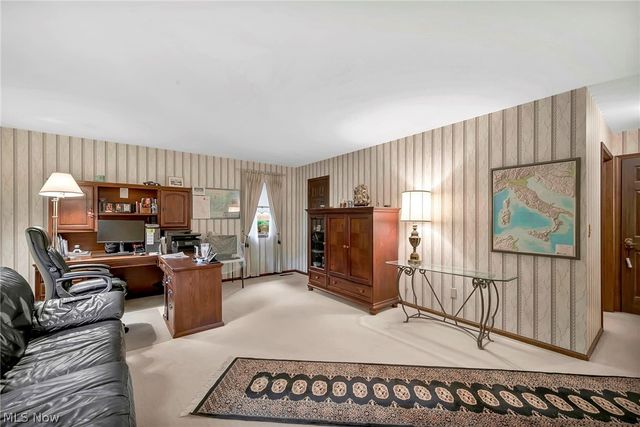7411 Old Quarry Lane, Brecksville, OH 44141