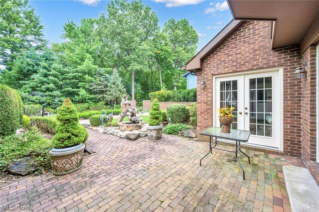 7411 Old Quarry Lane, Brecksville, OH 44141