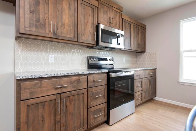 1914 W Woodhaven Drive Lot 38, Ozark, MO 65721