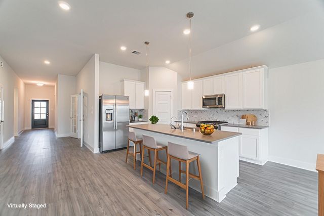 9826 North Goshawk Trail, Conroe, TX 77385
