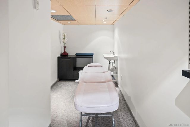 1551 4Th Ave 709, San Diego, CA 92101