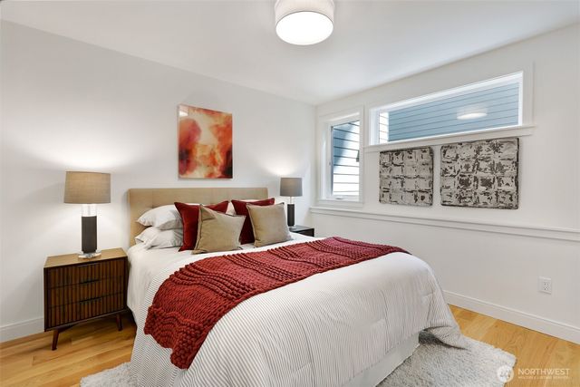 707 N 65th Street, Seattle, WA 98103
