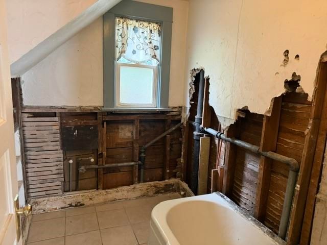 2303 W Jackson Ave, Spokane, WA 99205