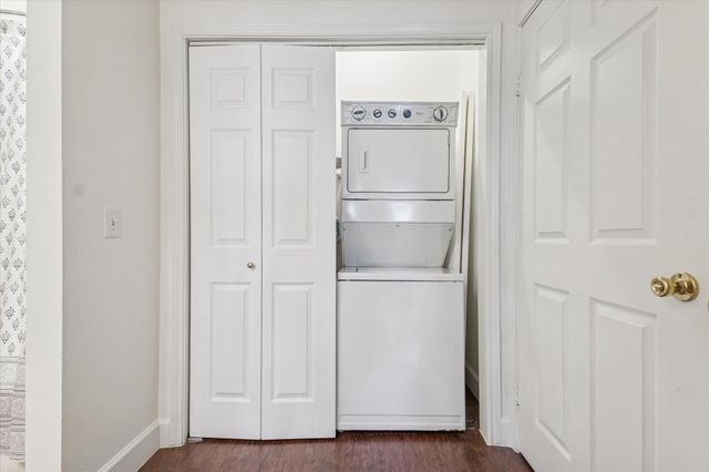 3231 Allen Parkway 1113, Houston, TX 77019