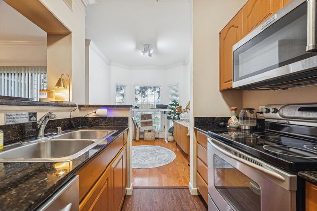 3231 Allen Parkway 1113, Houston, TX 77019