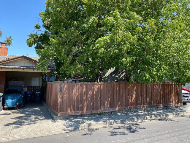 800 Suisun St, Suisun City, CA 94585