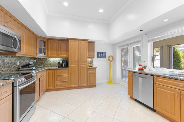 5253 NW 94th Doral Place 5253, Doral, FL 33178