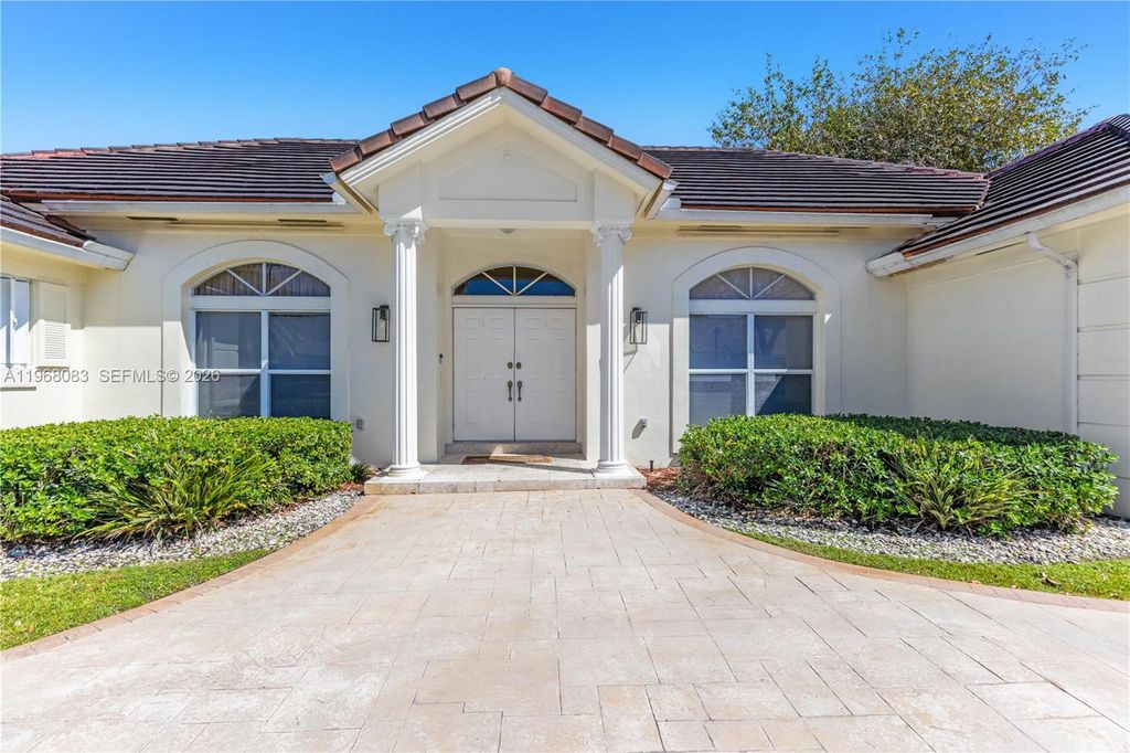 5253 NW 94th Doral Place 5253, Doral, FL 33178
