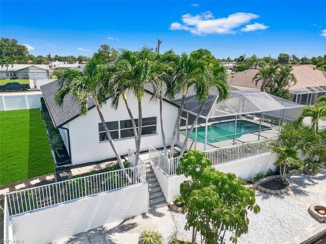 920 E Archer PKWY, Cape Coral, FL 33904