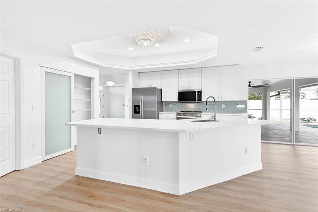 920 E Archer PKWY, Cape Coral, FL 33904