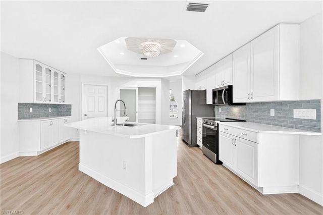 920 E Archer PKWY, Cape Coral, FL 33904