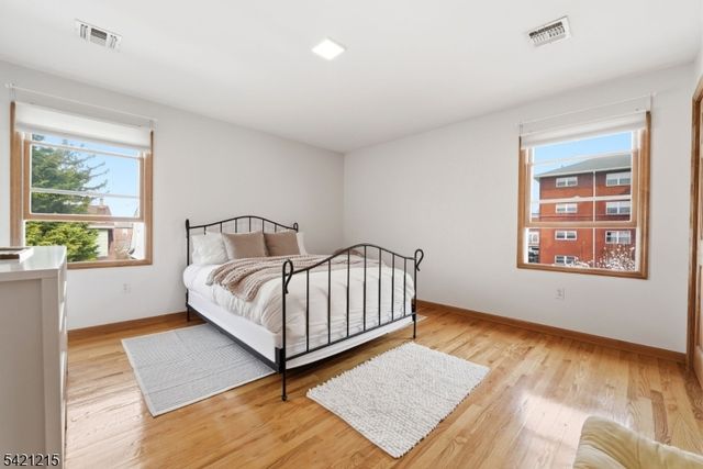 16 Arlington Blvd, North Arlington Boro, NJ 07031