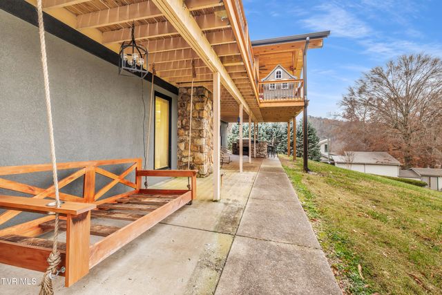 176 Timber Lake Drive, Rogersville, TN 37857