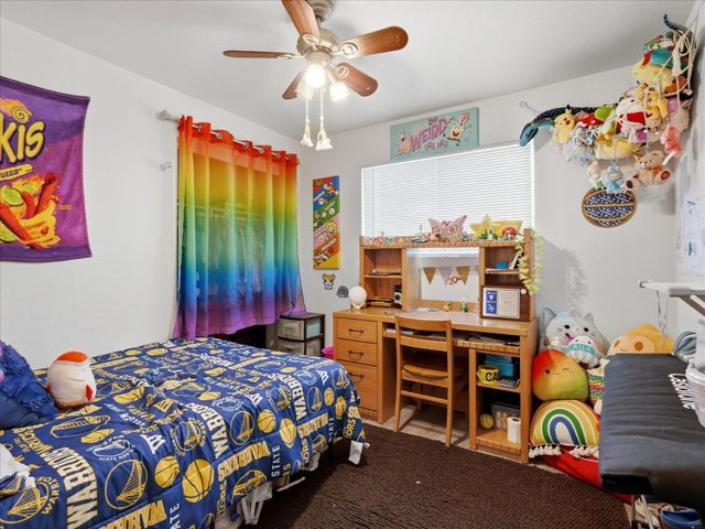 649 W Ashcroft Avenue, Clovis, CA 93612