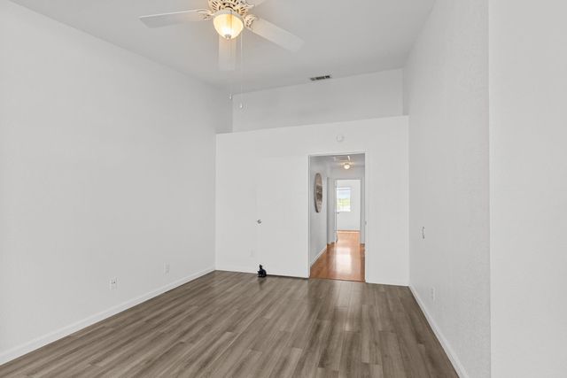 3553 Caballero Ln, Antelope, CA 95843