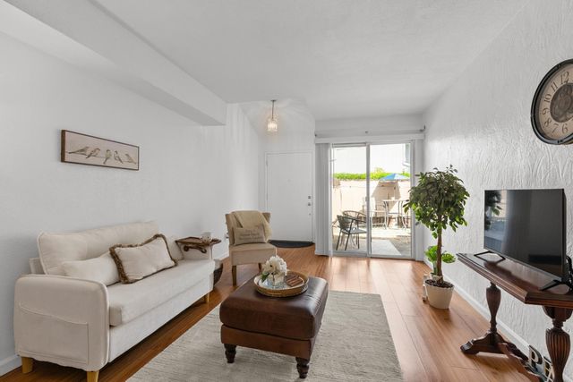 3553 Caballero Ln, Antelope, CA 95843