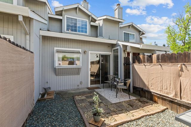 3553 Caballero Ln, Antelope, CA 95843