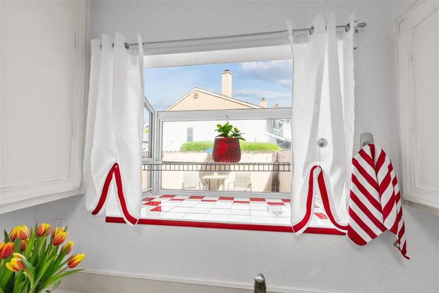 3553 Caballero Ln, Antelope, CA 95843