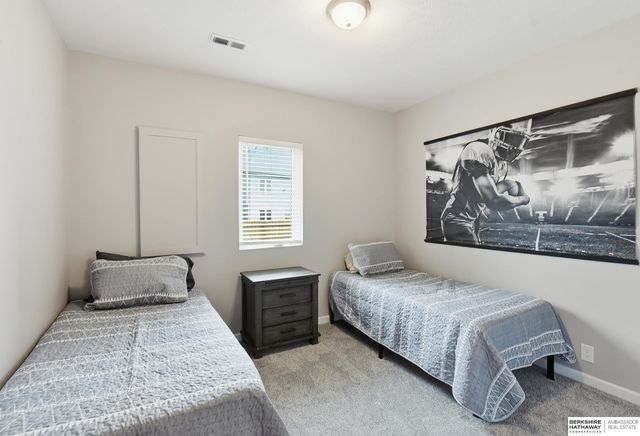 14719 Ernst Street, Bennington, NE 68007